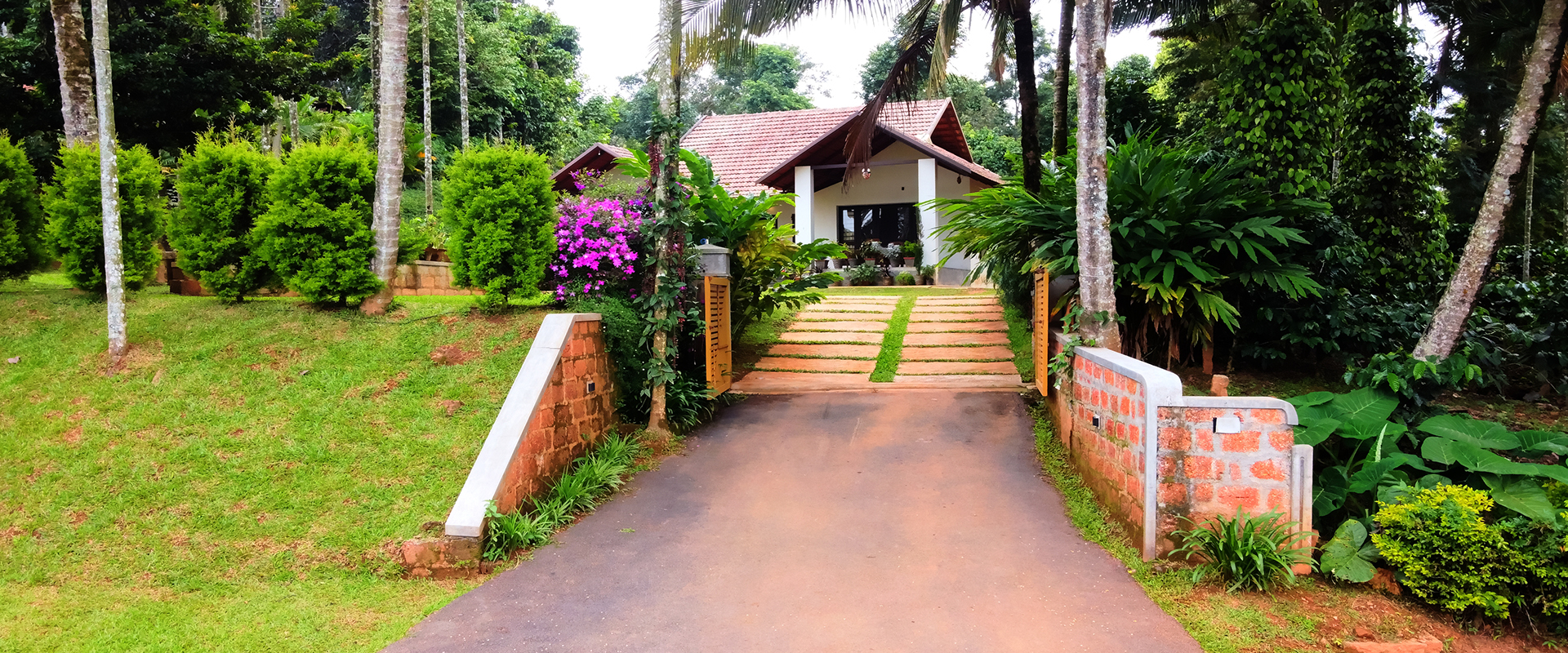 adamya homestay